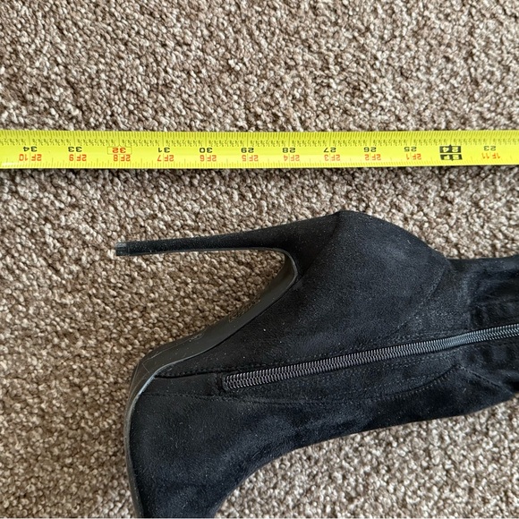 Pretty little thing thigh highs 7 - Picture 3 of 6